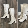 Women's Vintage Go Go Boots 70s Style Square Toe Square Heal White | Canada