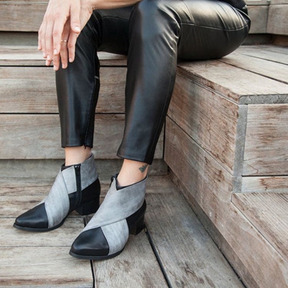 Women's Black Leather Boots Black Leather Shoes Woman Gray Shoes | Canada