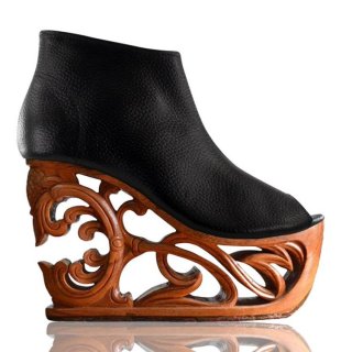 Women's Tiger Lily Hand Carved Wood Platform Wedge Heel | Canada