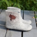Women's Felted Booties for With Little Brown Fox Pattern | Canada