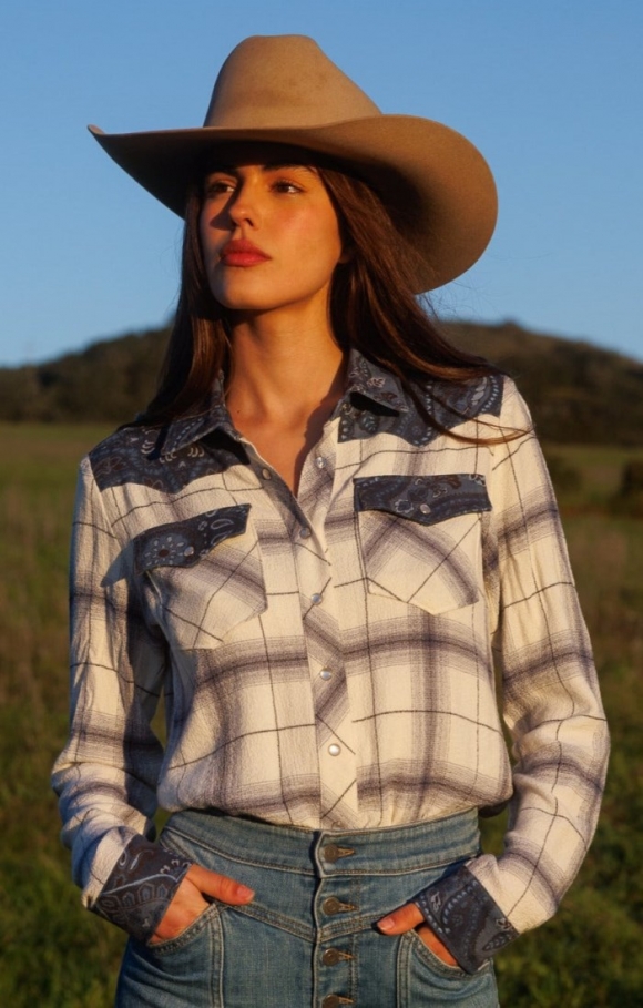 Special Offer Idyllwind Women's Ethel Featherlight Plaid Print Long Sleeve Pearl Snap Western Shirt | Steel Blue