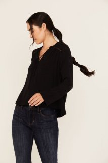 Special Offer Idyllwind Women's Buckeye Jacquard Long Sleeve Top | Black Special Offer Idyllwind Women's Buckeye Jacquard Long Sleeve Top | Black