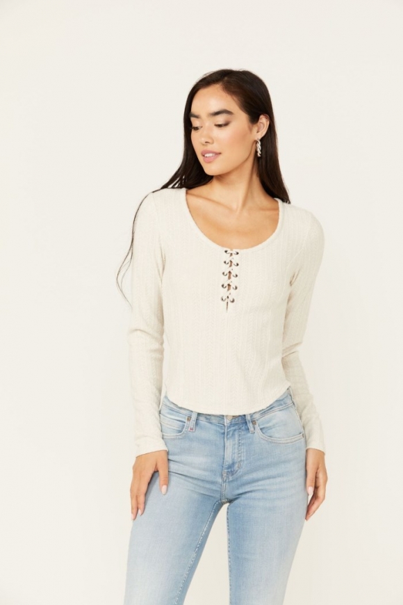 Special Offer Idyllwind Women's Hummingbird Tie Front Long Sleeve Top | Stone Special Offer Idyllwind Women's Hummingbird Tie Front Long Sleeve Top | Stone