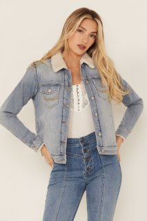 Special Offer Idyllwind Women's Edgewood Sherpa Lined Denim Jacket | Light Wash Special Offer Idyllwind Women's Edgewood Sherpa Lined Denim Jacket | Light Wash