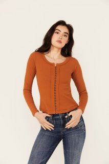 Special Offer Idyllwind Women's Rambling Long Sleeve Button-Down Shirt | Caramel Special Offer Idyllwind Women's Rambling Long Sleeve Button-Down Shirt | Caramel