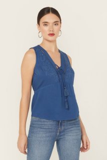 Special Offer Idyllwind Women's Cedar Embroidered Tie-Front Sleeveless Top | Blue