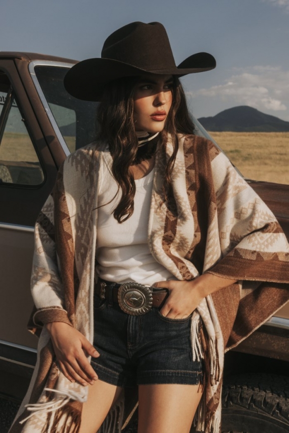 Special Offer Idyllwind Women's Edsel Southwestern Print Shawl | Tan