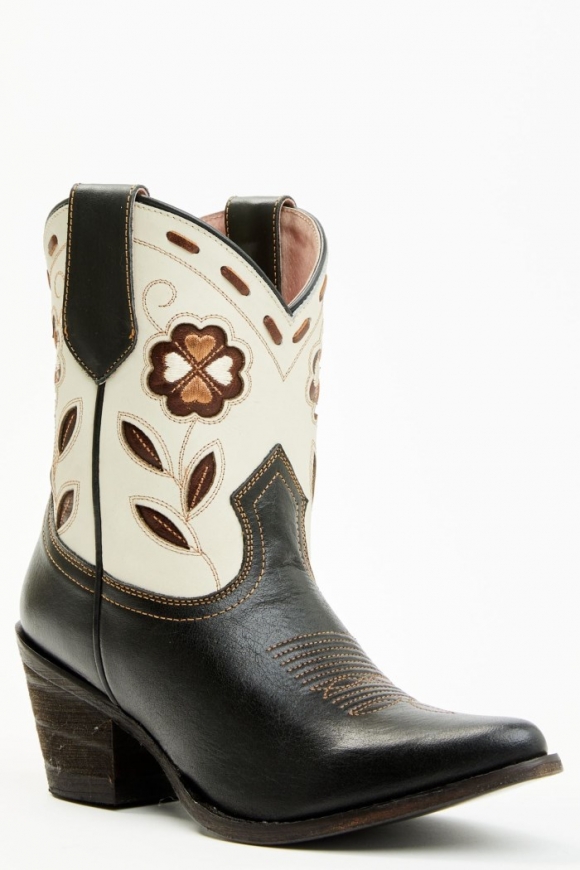 Special Offer Idyllwind Women's Runaway Black Western Booties - Round Toe | Black Special Offer Idyllwind Women's Runaway Black Western Booties - Round Toe | Black