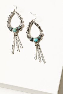 Special Offer Idyllwind Women's Bellafonte Teardrop Scalloped Earrings | Silver Special Offer Idyllwind Women's Bellafonte Teardrop Scalloped Earrings | Silver