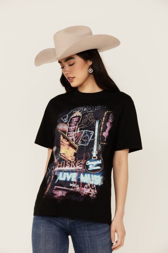 Special Offer Idyllwind Women's Howdy Darlin Short Sleeve Boyfriend Graphic Tee | Black Special Offer Idyllwind Women's Howdy Darlin Short Sleeve Boyfriend Graphic Tee | Black