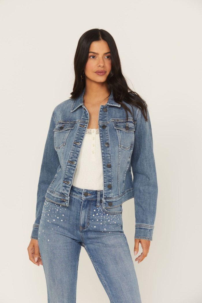 Special Offer Idyllwind Women's Wildcard Denim Trucker Jacket | Medium Wash