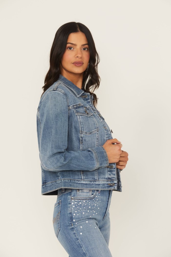 Special Offer Idyllwind Women's Wildcard Denim Trucker Jacket | Medium Wash