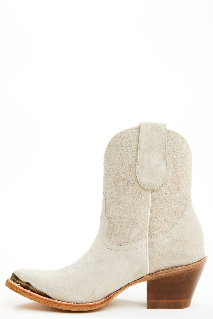 Special Offer Idyllwind Women's Wheels Ivory Suede Western Booties - Round Toe | Ivory