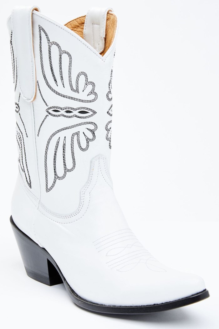 Special Offer Idyllwind Women's Aces White Western Boots - Round Toe | White