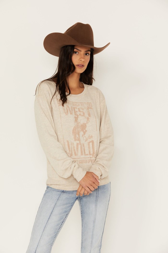 Special Offer Idyllwind Women's Wild West Graphic Sweatshirt | Oatmeal