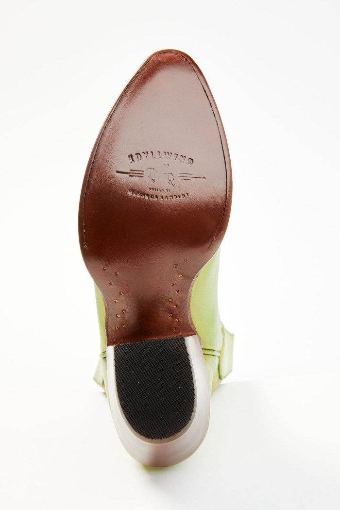 Special Offer Idyllwind Women's Envy Metallic Green Fashion Leather Western Booties - Round Toe | Green