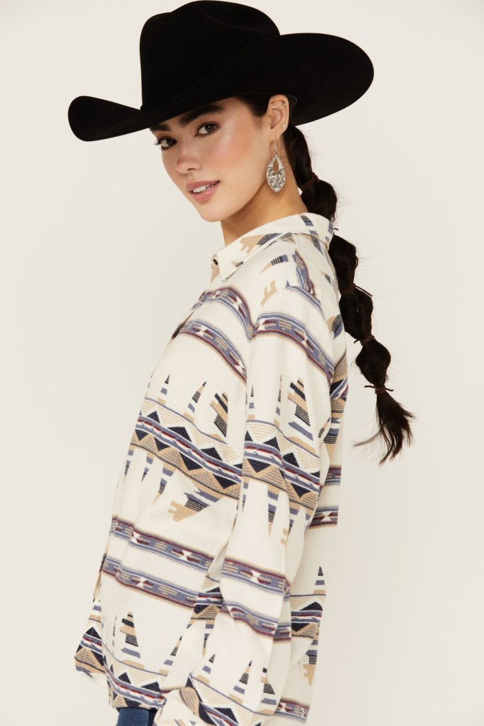 Special Offer Idyllwind Women's Featherlight Printed Long Sleeve Pearl Snap Western Shirt | Ivory