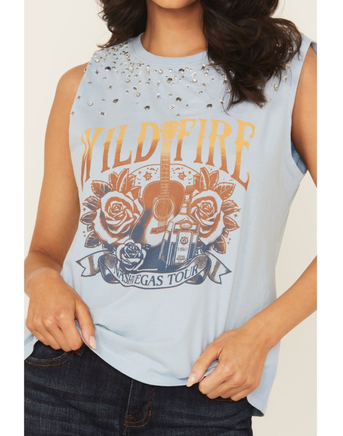 Special Offer Idyllwind Women's Wild Fire Embellished Sleeveless Graphic Tank | Light Blue