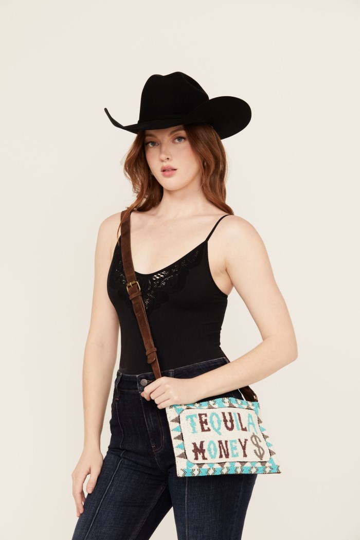 Special Offer Idyllwind Women's Tequila Money Beaded Crossbody Bag | Turquoise