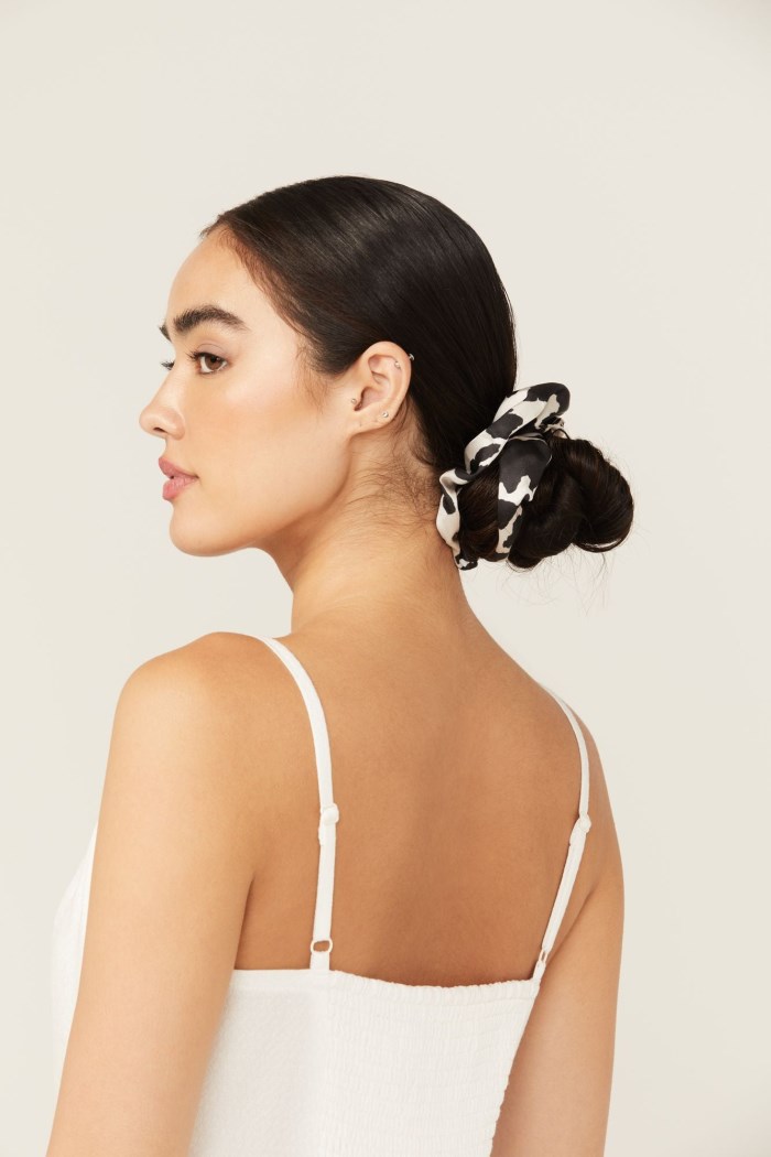 Special Offer Idyllwind Women's Palmetto Cow Print Oversized Scrunchie Set - 2 Piece | Black/white