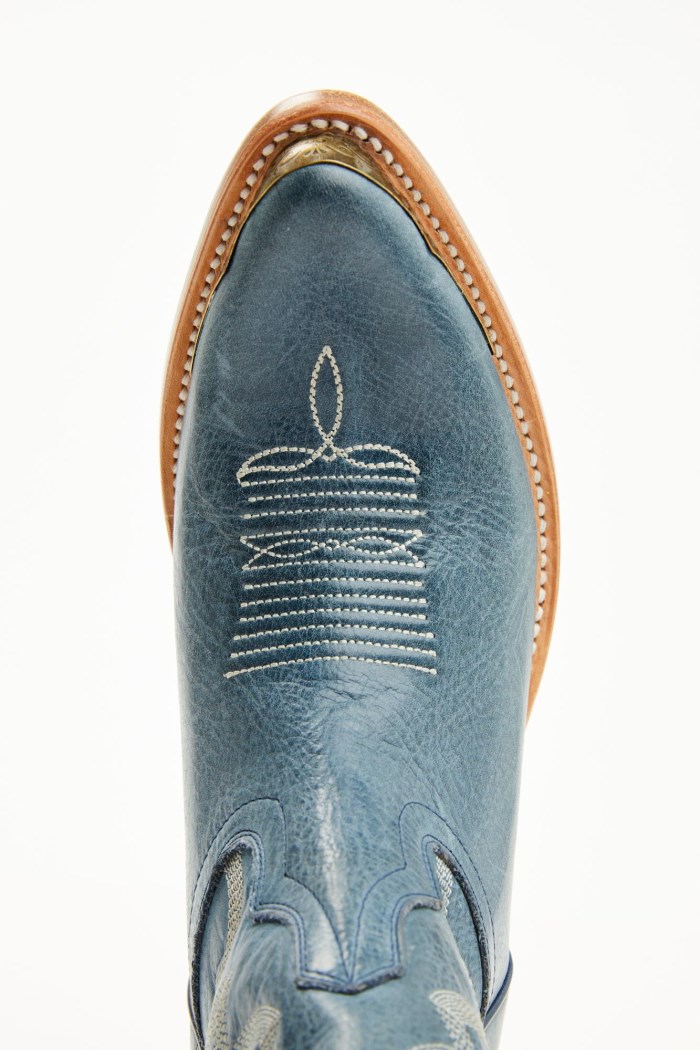 Special Offer Idyllwind Women's Wheels Navy Western Booties - Round Toe | Navy