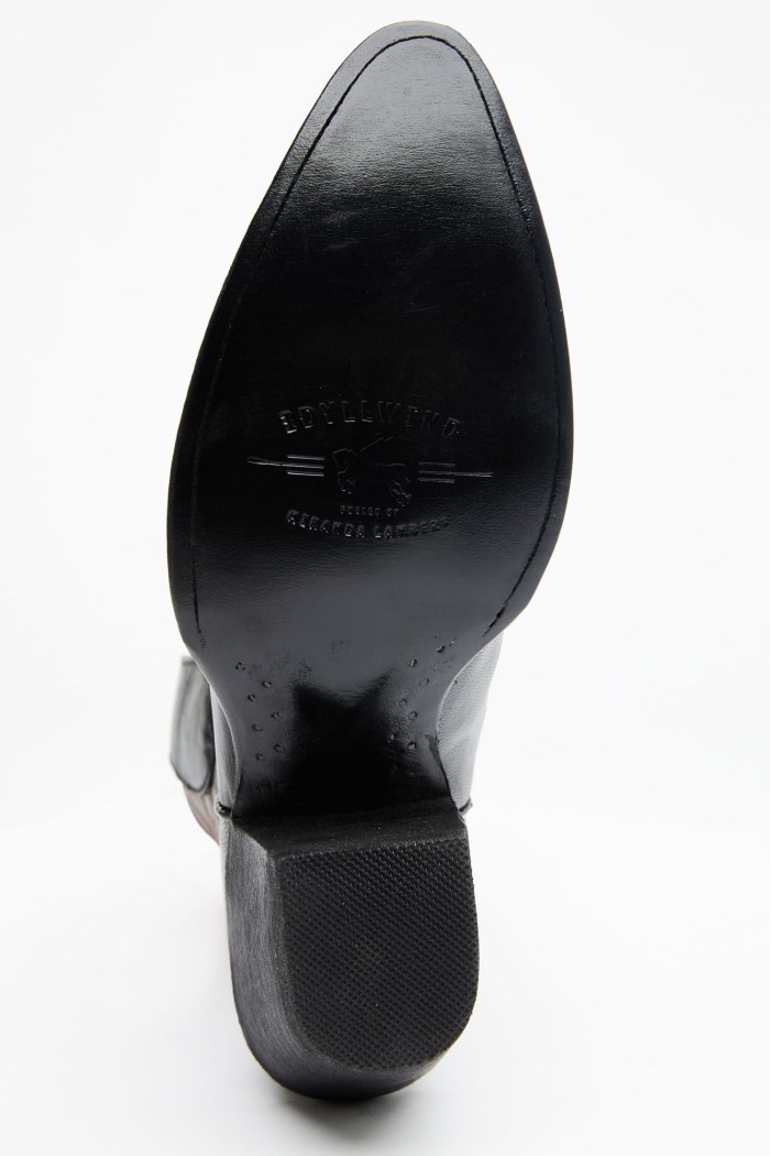 Special Offer Idyllwind Women's Wheels Black Leather Western Booties - Round Toe | Black