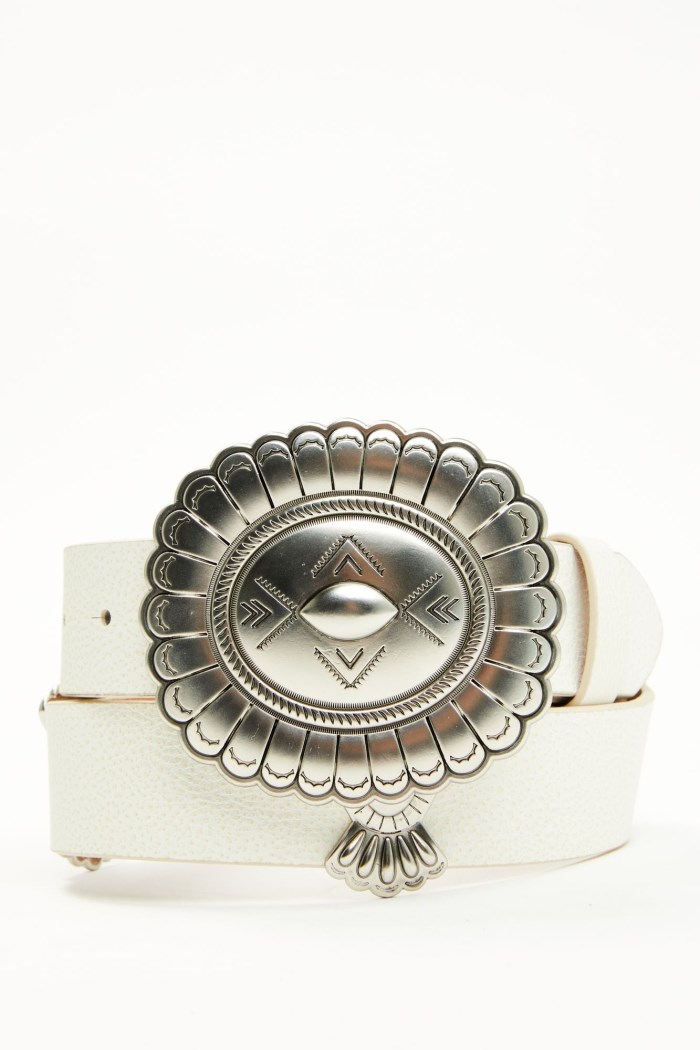 Special Offer Idyllwind Women's Cavileer Concho Belt | Cream