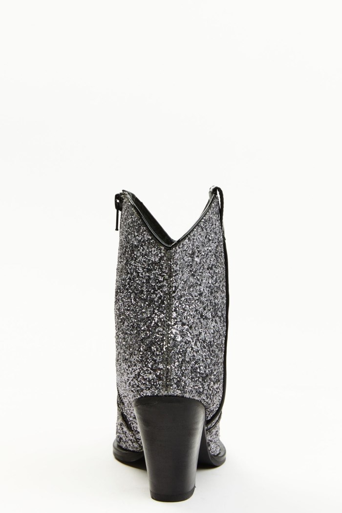 Special Offer Idyllwind Women's Stop and Stare Western Booties - Round Toe | Silver