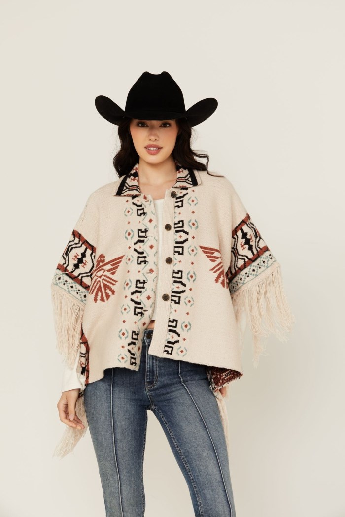 Special Offer Idyllwind Women's Flyaway Southwestern Print Fringe Button-Down Poncho | Ivory