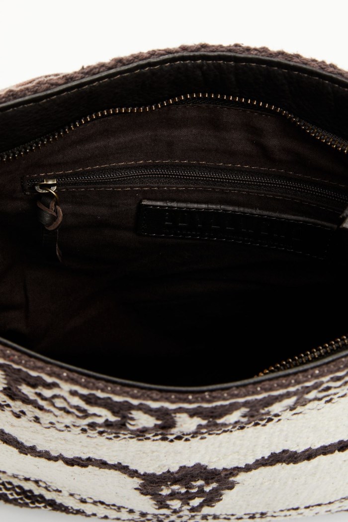 Special Offer Idyllwind Women's Madrona Longhorn Woven Crossbody Bag | Ivory