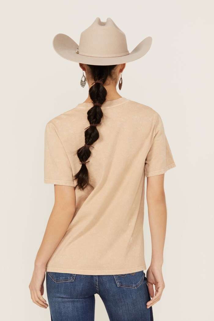 Special Offer Idyllwind Women's Max Headstrong Short Sleeve Graphic Tee | Wheat