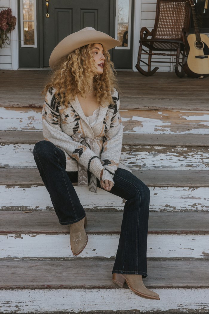 Special Offer Idyllwind Women's Nora Southwestern Print Belted Sweater | Ivory