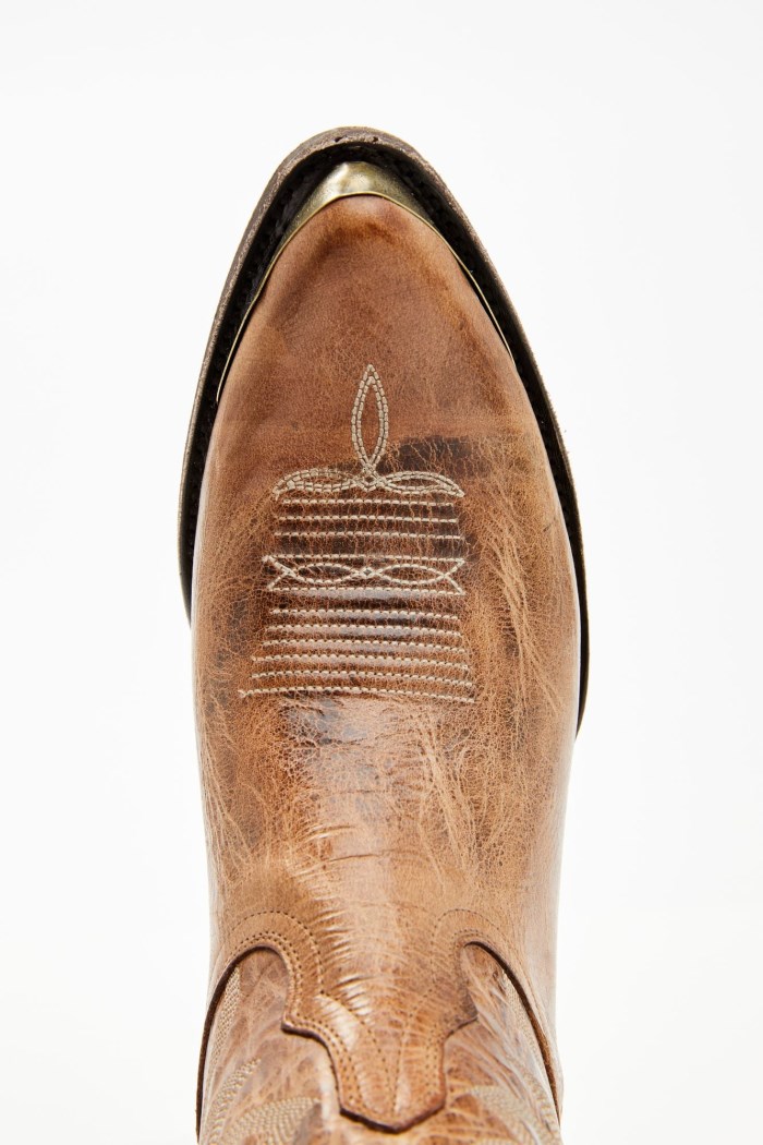 Special Offer Idyllwind Women's Wheels Dublin Taupe Leather Western Booties - Round Toe | Taupe