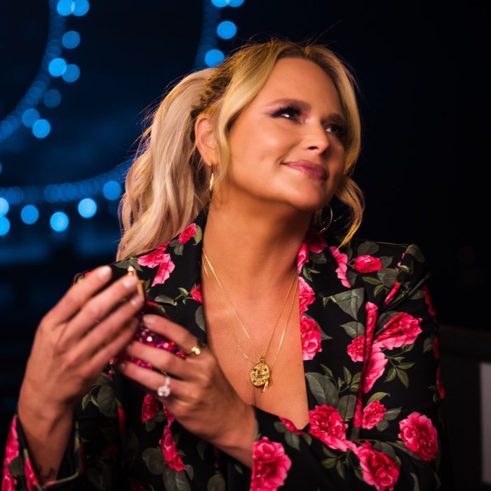 Special Offer Idyllwind Women's Velvet Rodeo Eau De Parfum by Miranda Lambert | No Color