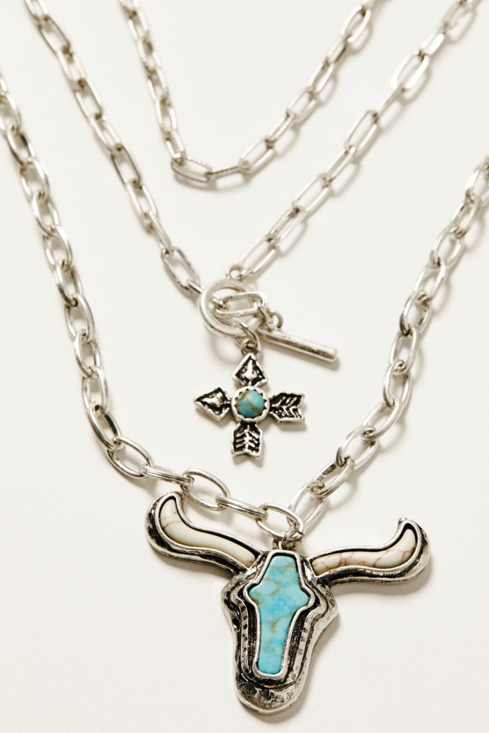 Special Offer Idyllwind Women's Shenandoah Steerhead Necklace | Silver