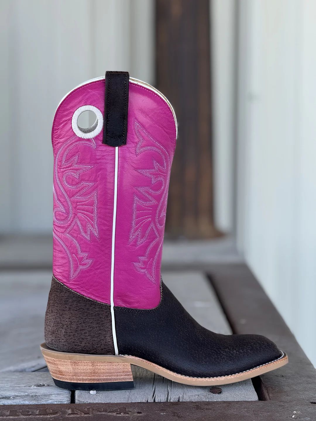 New Arrivals Olathe Chocolate Boar Boots - Chocolate/Pink