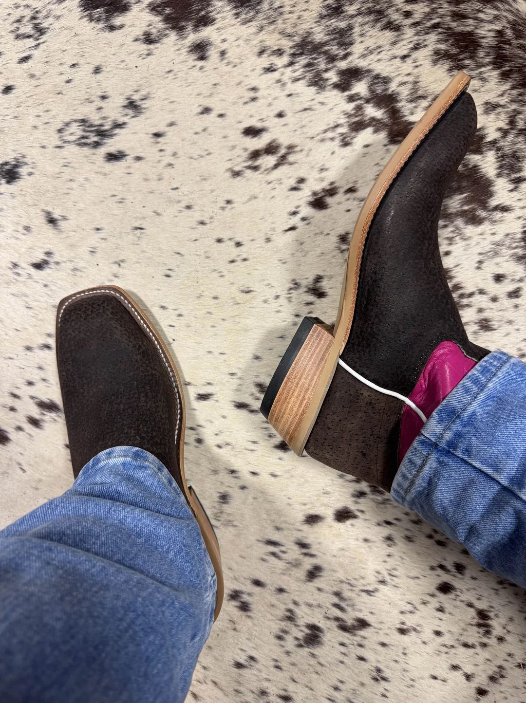 New Arrivals Olathe Chocolate Boar Boots - Chocolate/Pink